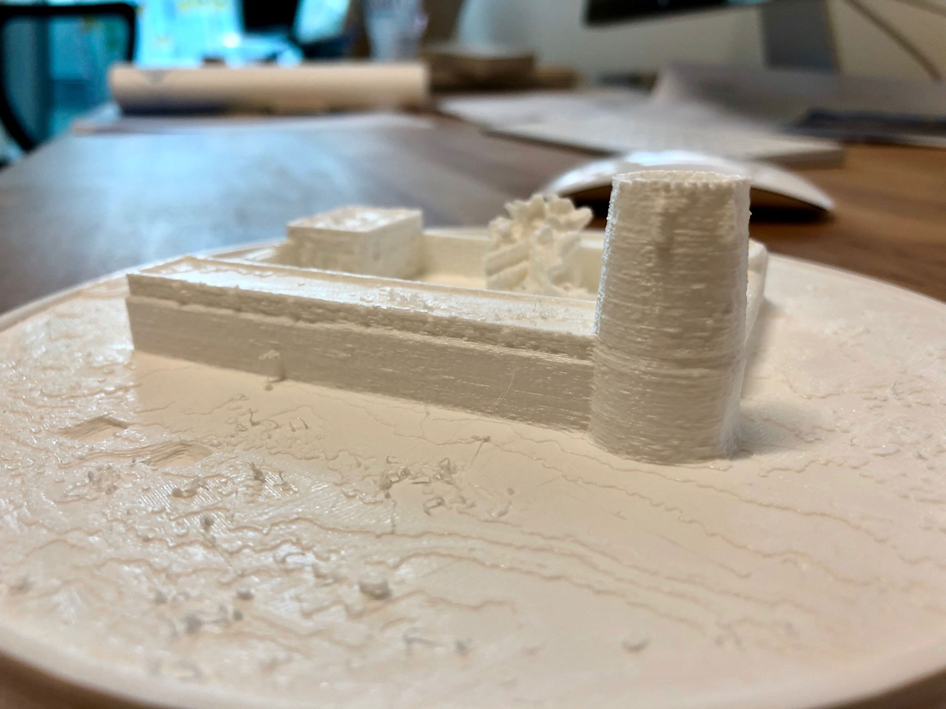 Floating Cross Sections – AR for Information Visualisation